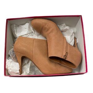 J. Crew Leather Heeled Ankle Boots Size 9